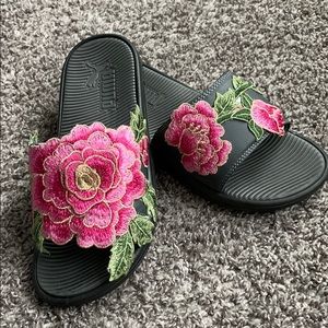 Floral Embroidered Puma Slides